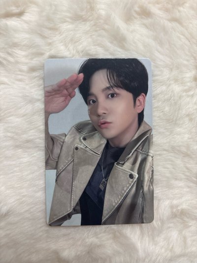 TREASURE 5萬滿額卡-鍾浩