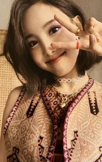 MORE & MORE 專輯卡 