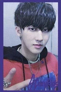 Clé 1 : MIROH 專輯卡 紫 ver.