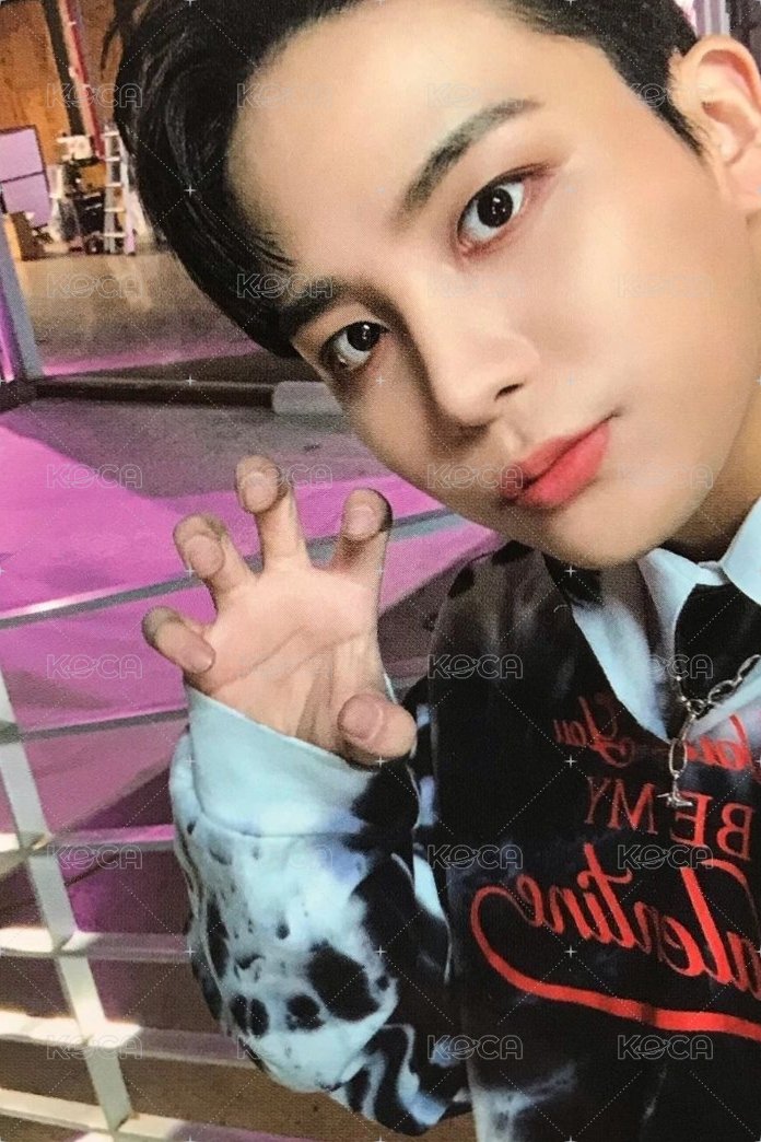 MOVEMENT 專輯卡 Z ver. 正面