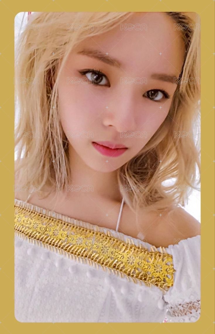 MORE & MORE 專輯卡  正面