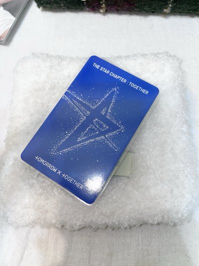 🔴正四 wm 1.0 幸運卡 （一張🔴需帶一張無🔴小卡）𝙔𝙀𝙊𝙉𝙅𝙐𝙉