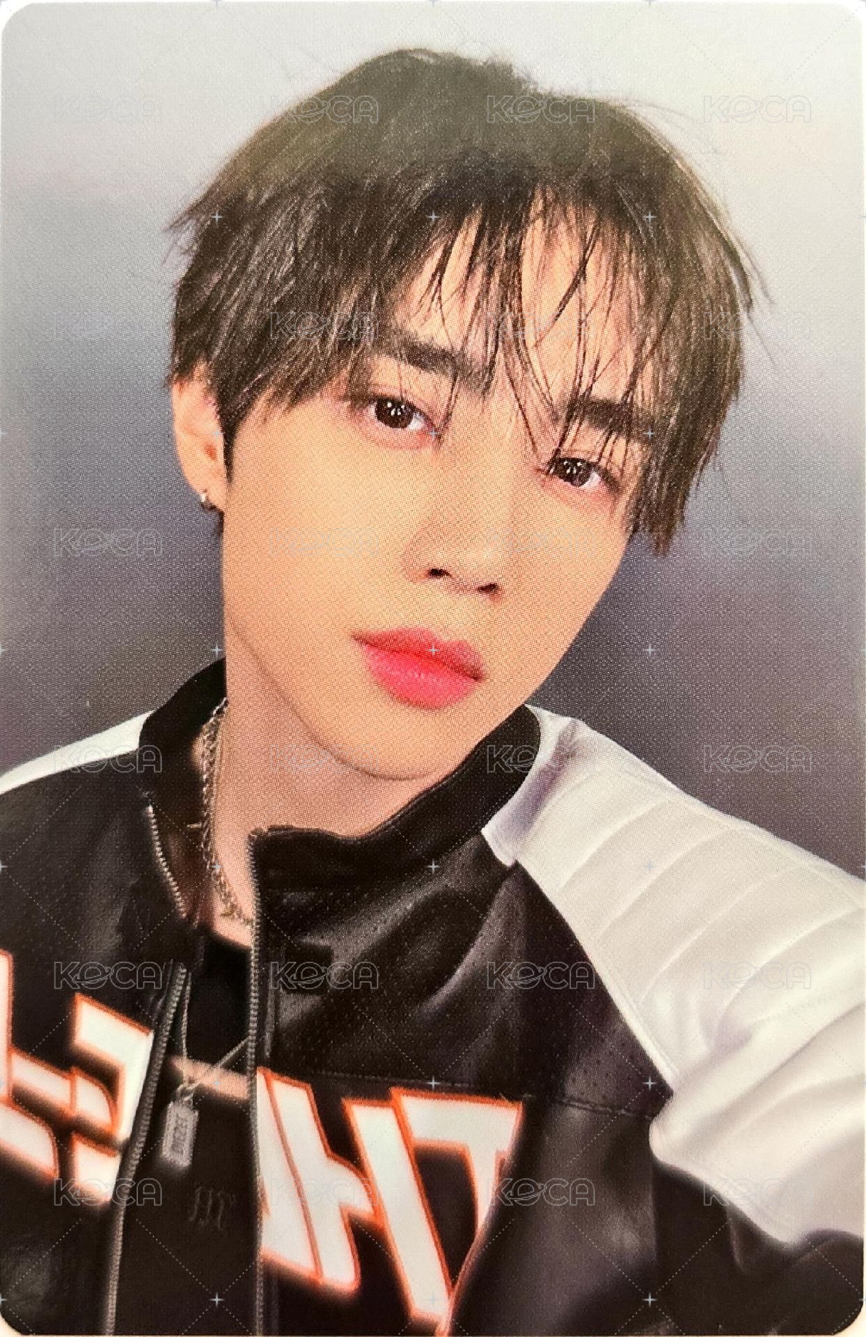 THE BOYZ FAN-CON <THE B LAND> 周邊卡 糖果包鑰匙圈 正面