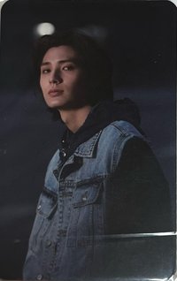 LIVE and FALL jyp 特典卡 