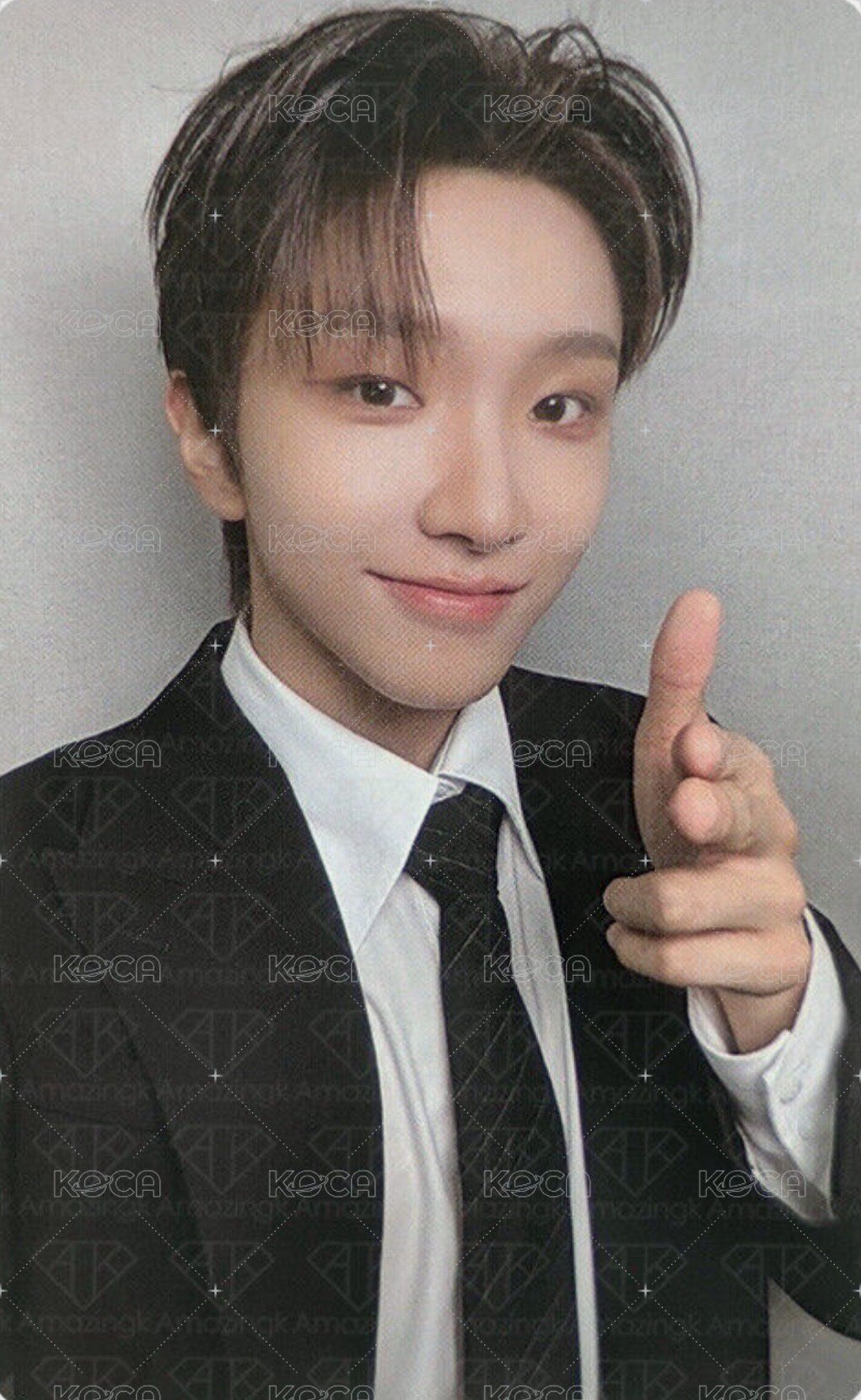 WHY.. m2u 1.0 幸運卡 西裝 正面