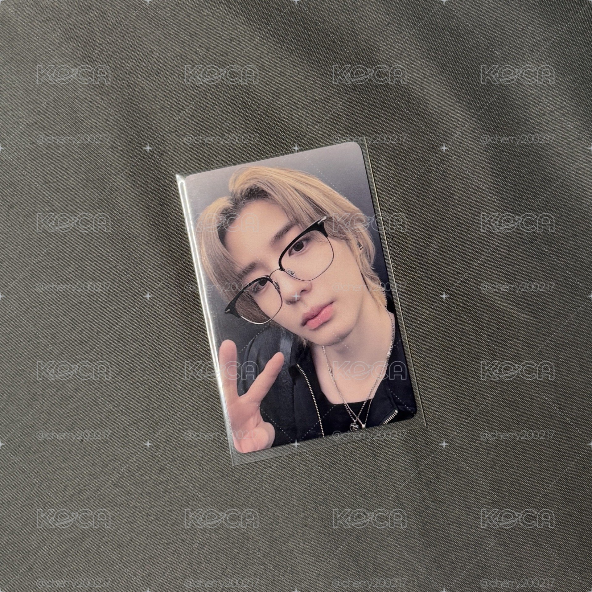 Boynextdoor Leehan yzy1.0