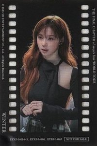 aespa：WORLD TOUR IN CINEMAS 演唱會 DVD / CD 卡 世巡紀錄片膠片冬