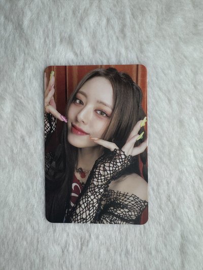 Yuna Cheshire 限量版專卡