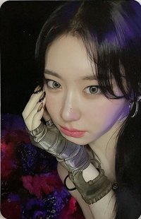 BORN TO BE 專輯卡 限量版