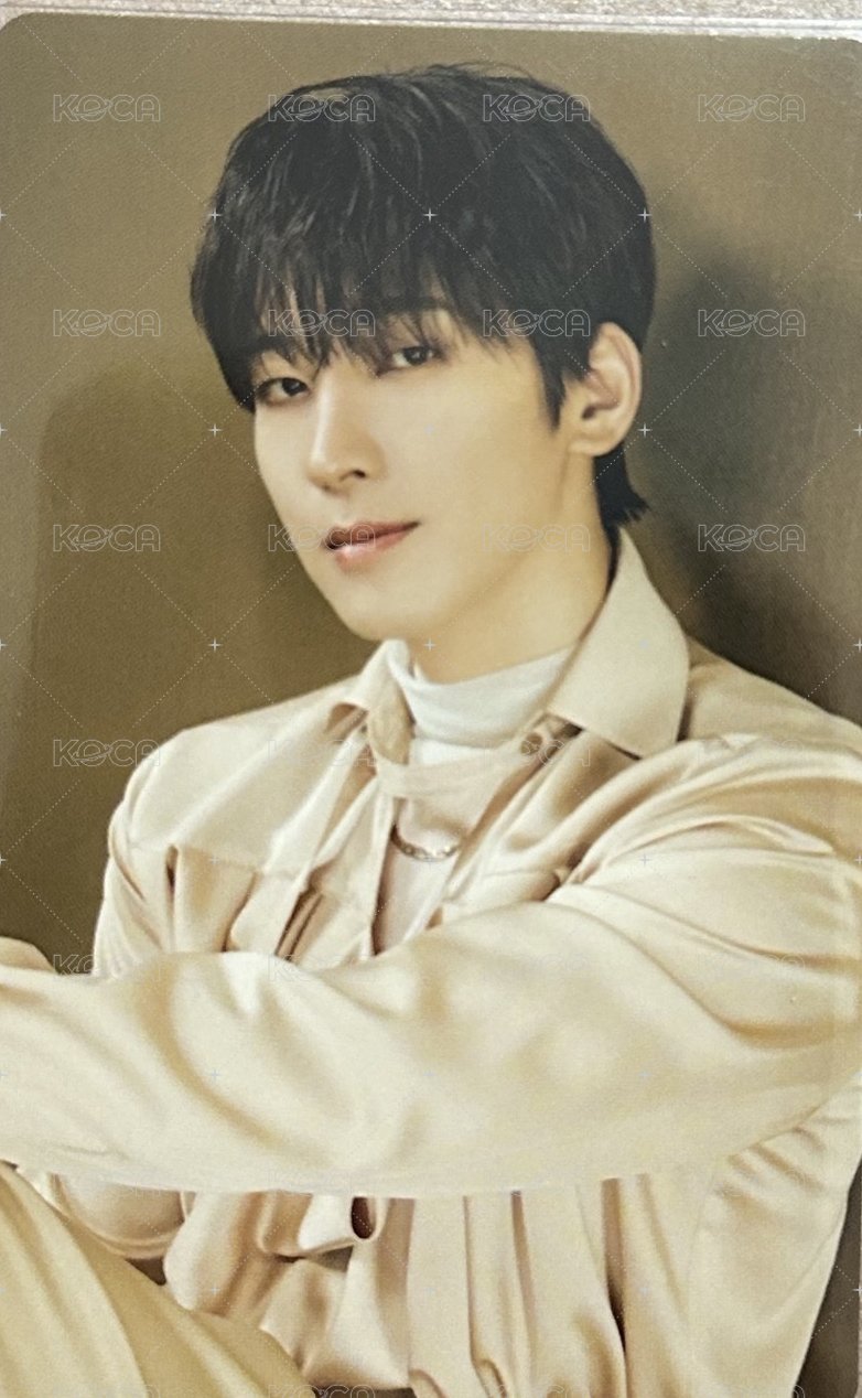 RIGHT HERE 隨機卡  正面