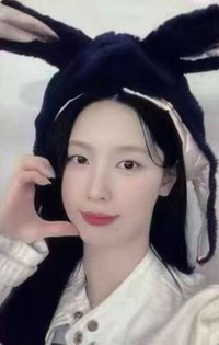 正規二 yzy 6.0 簽售卡 小毛驢