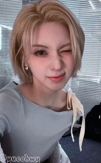 Ollio 代言卡 假睫毛代言卡