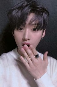 Clé 2 : Yellow Wood 專輯卡 Inside ver.