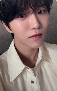 Songbird yzy 青島 day2 簽售卡 