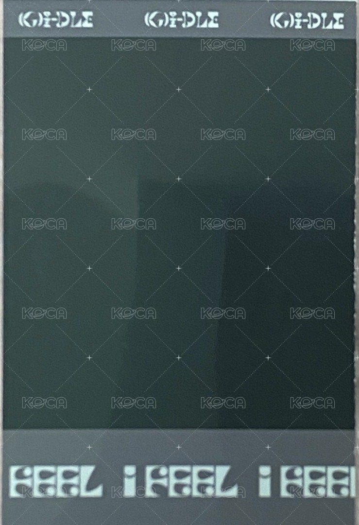I feel 專輯卡 拍立得-琦 背面