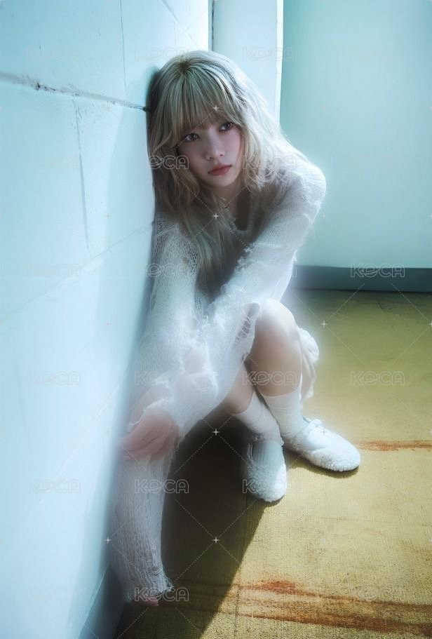 EASY wvs 電子專預售 特典卡  正面