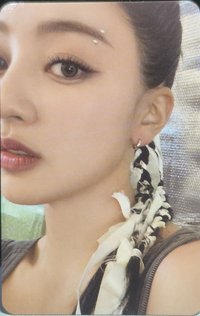 READY TO BE 專輯卡 