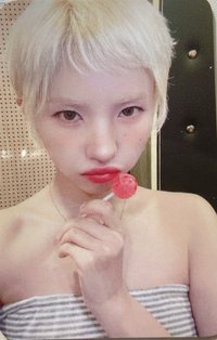 We are 楠藝 幸運卡 棒棒糖娟 金短髮娟