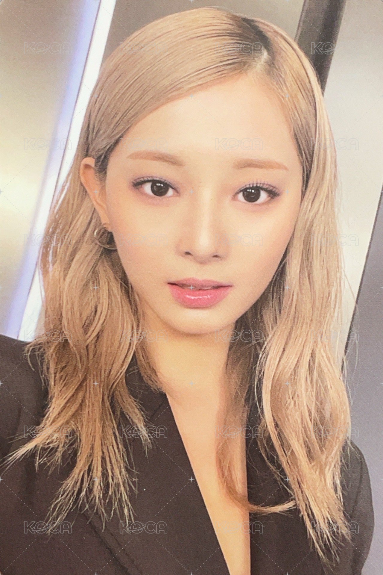 READY TO BE 專輯卡  正面