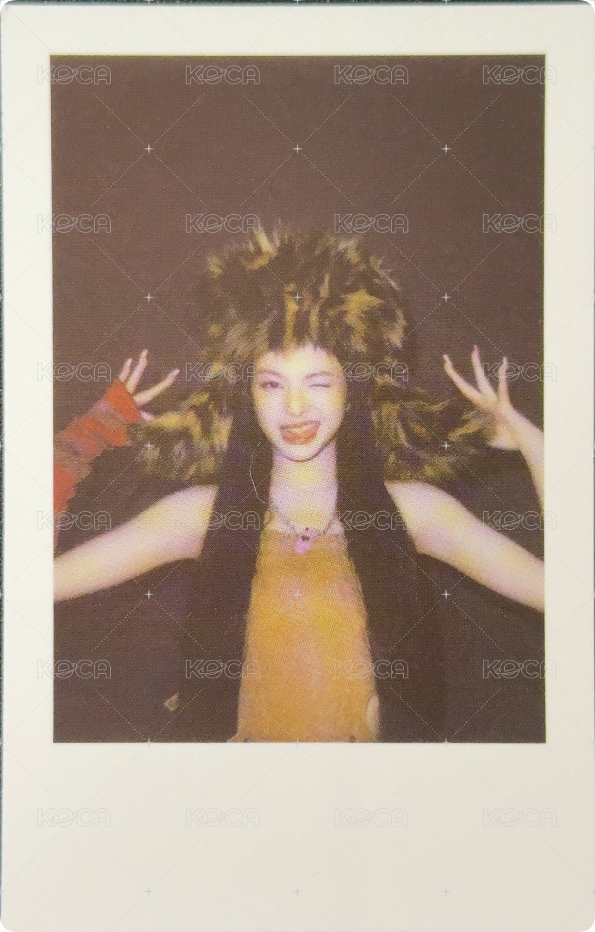 25’世巡 wvs 周邊卡 鐵盒拍立得 正面