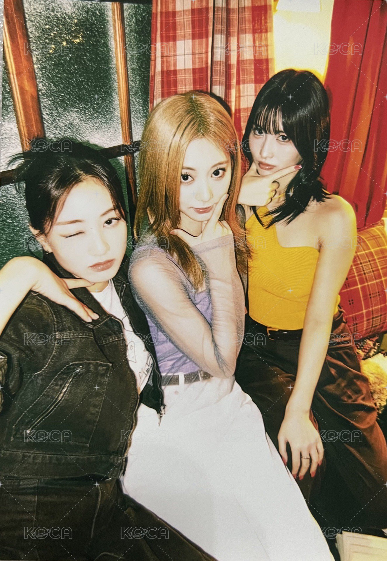 代言卡 全家（桃效瑜） 正面