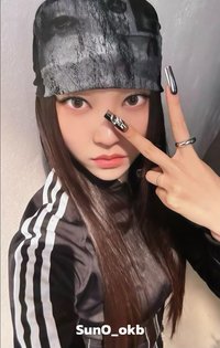 FAMOUS yeti 幸運卡 