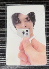 眼睛笑不見小雞