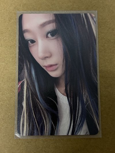 （瑕）aespa Giselle 吉吉 MY WORLD 專輯卡 poster版專卡 吉