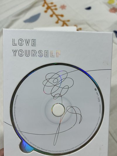 LOVE YOURSELF I 'Her' - “O” ver.