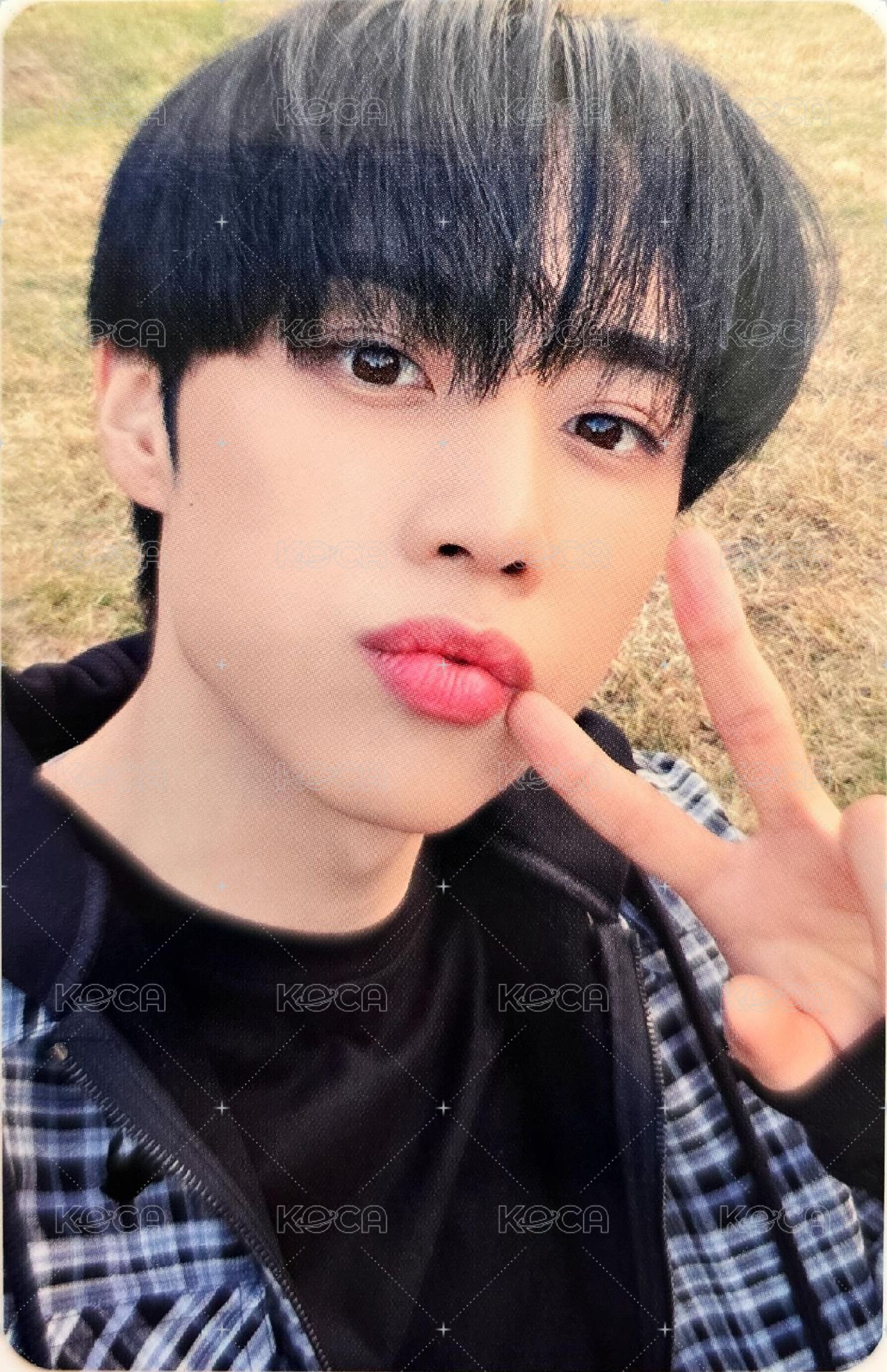 2022 THE BOYZ FAN CON : THE B-ROAD 周邊卡 羊毛毯 正面