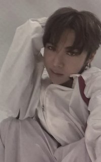 FAMOUS m2u 簽售卡 