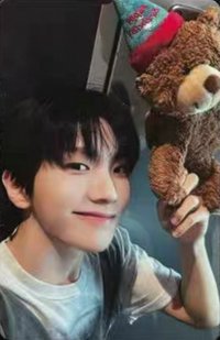 19.99 yzy 3.0 簽售卡 抱熊6