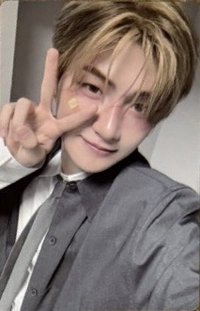 Play Hard Kpop Nara 特典卡 