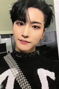 MOVEMENT 專輯卡 A ver. Limited