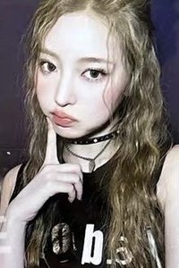 DANCING ALONG 周邊卡 Heart T-shirt