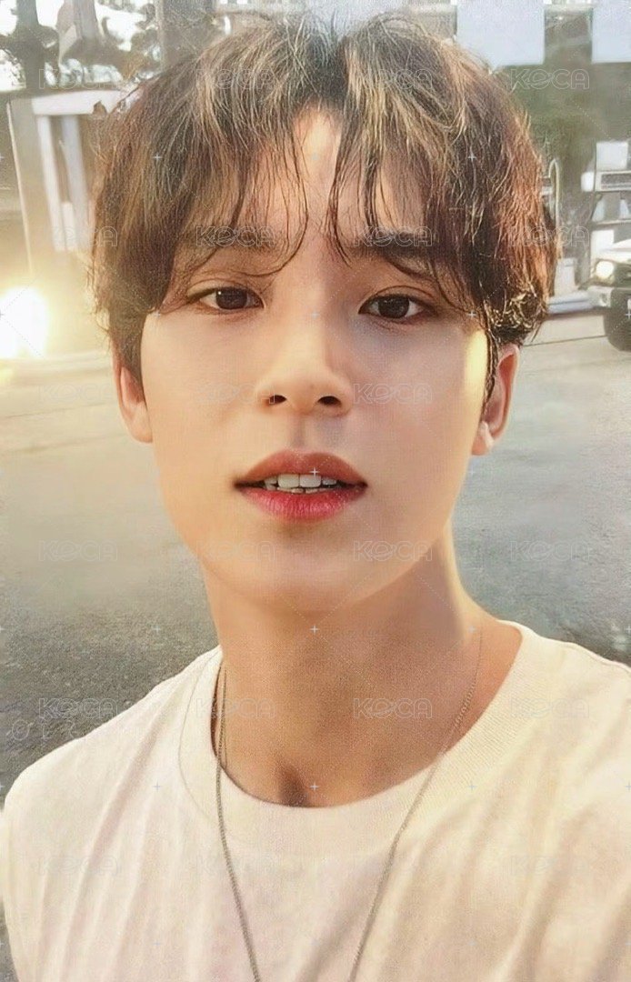 正四後續 yzy A 簽售卡  正面