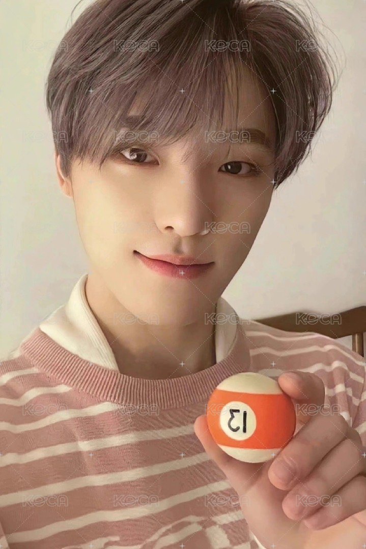 MINI8 專輯卡 ｜BESIDE ver. 正面