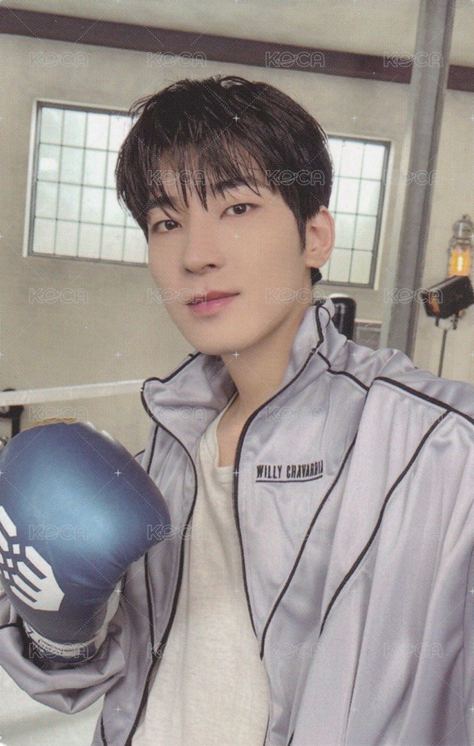 MINI10 專輯卡 ｜FIGHT FOR MY LIFE ver. 正面