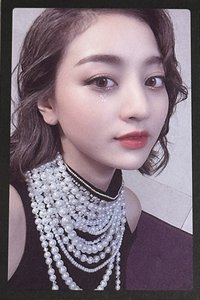 Feel Special 專輯卡 