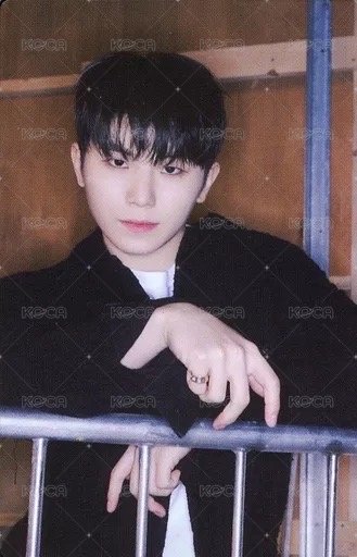 22‘克拉島 隨機卡  正面