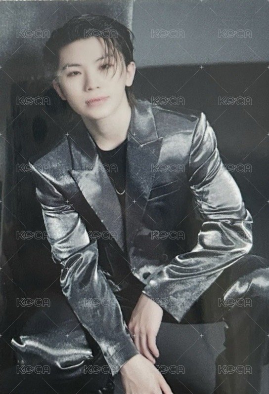 RIGHT HERE 隨機卡  正面