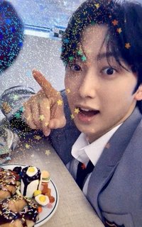 WE 日咖 特典卡 閃卡