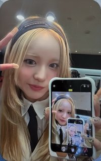 WOKE UP FLNK 線上 簽售卡 