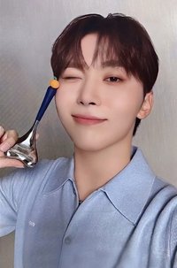 成員自製 周邊卡 刮痧棒