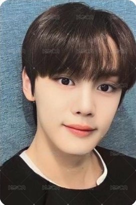 23'KC 滿額卡 kcon滿額卡 正面