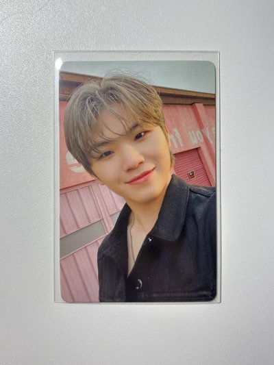 勳 迷8一直娛yzyB簽售卡中背＋語音