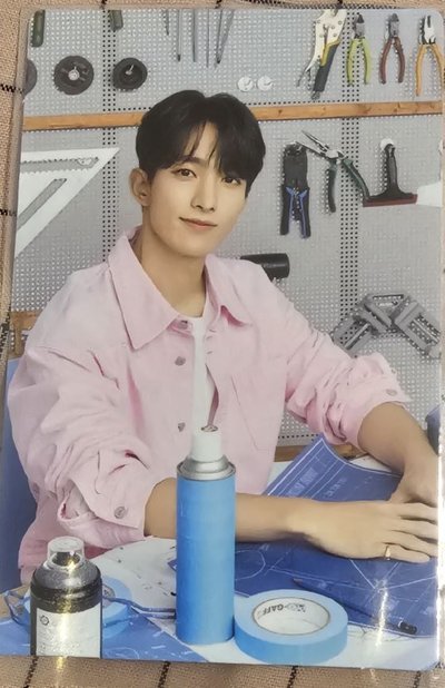 SEVENTEEN 2023克拉島卡包卡 哲俊榮圓勳八奎碩