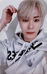 Mini8：Switch on  專輯卡 OFF ver.