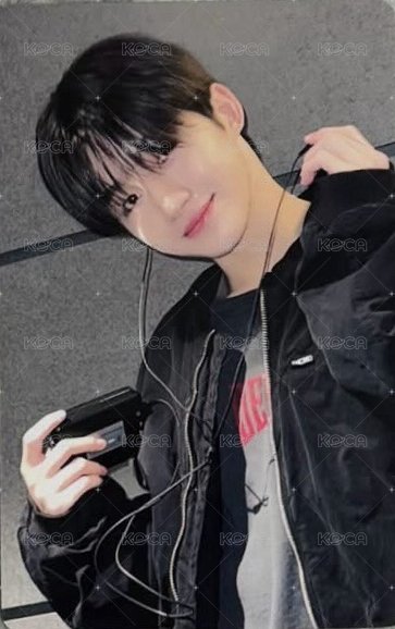 Last Bell yzy 4.0 簽售卡 語音卡 正面