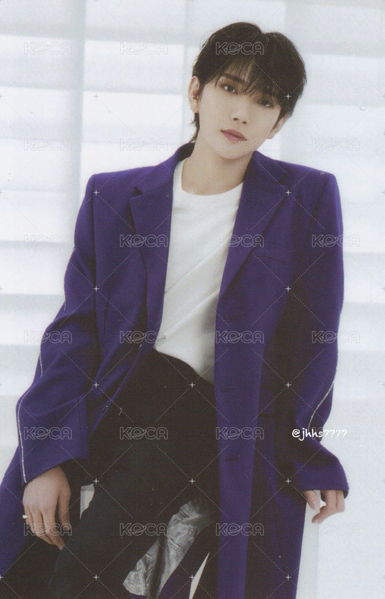 FOLLOW 隨機卡 ｜卡包 正面